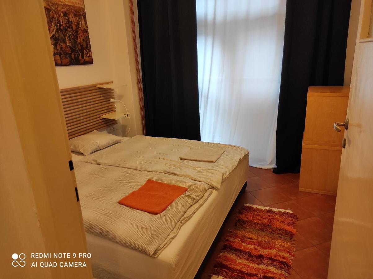 Coronation Apartment Bratislava Exterior photo