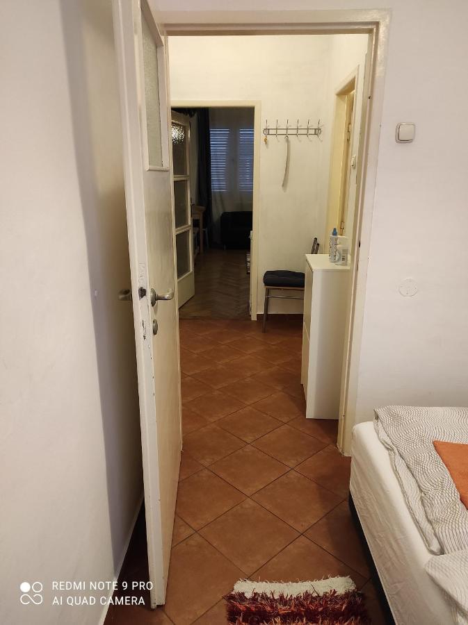 Coronation Apartment Bratislava Exterior photo