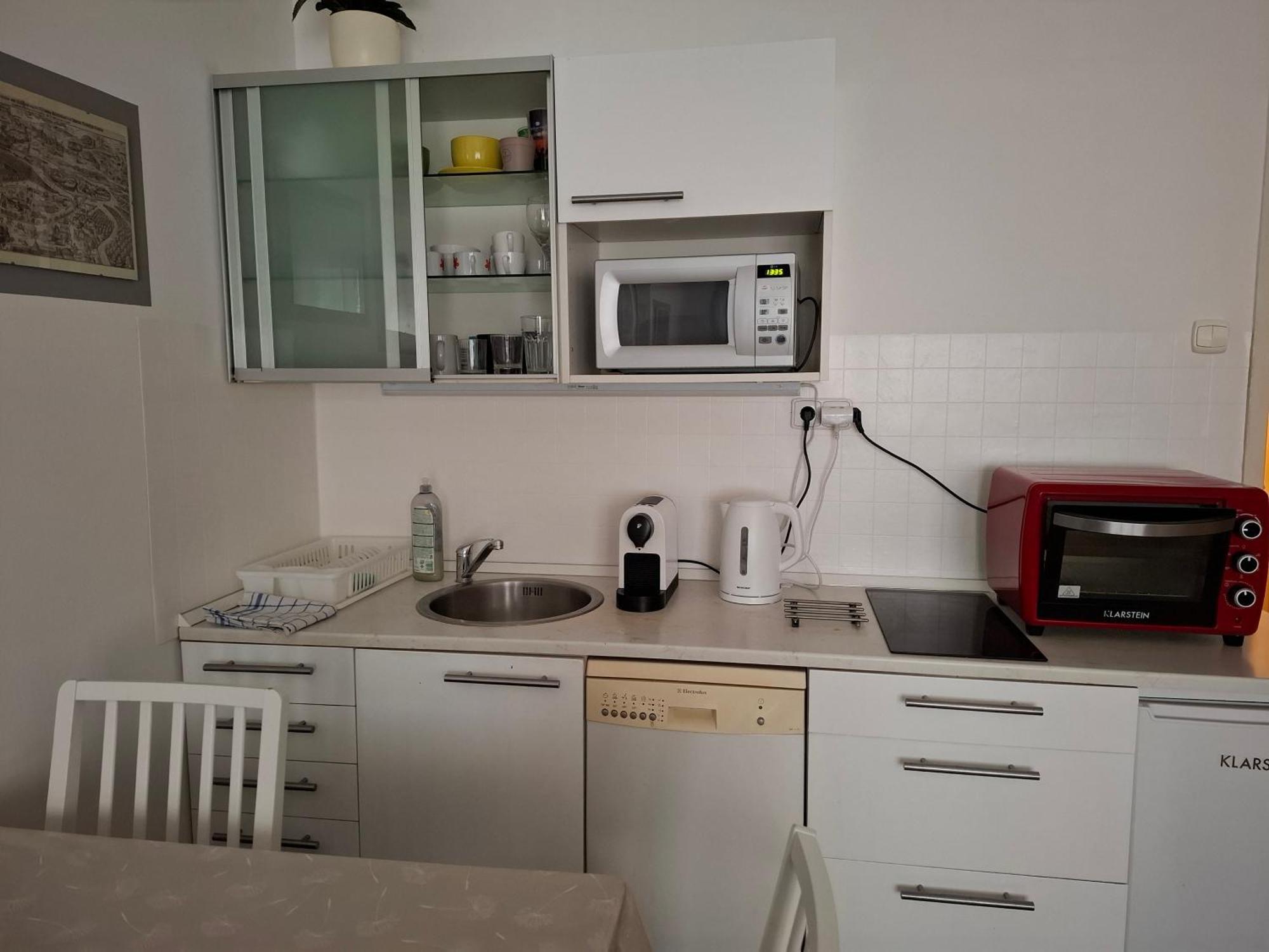 Coronation Apartment Bratislava Exterior photo